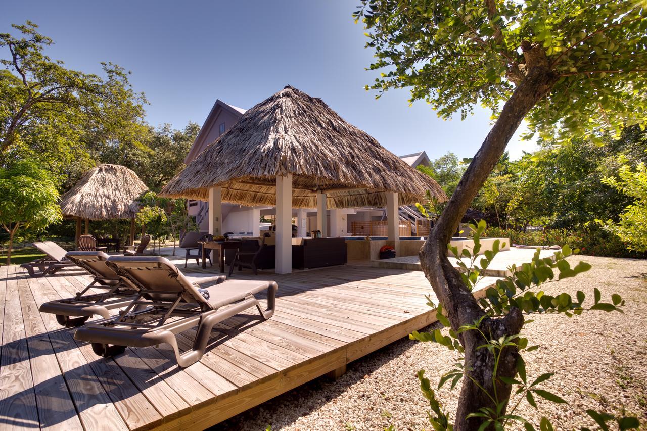 Bayshore Bijou Suites Maya Beach Εξωτερικό φωτογραφία