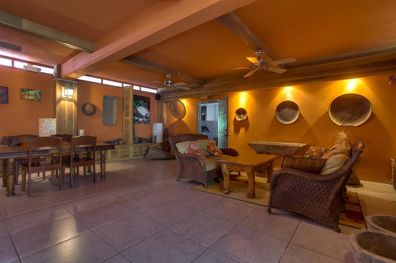 Bayshore Bijou Suites Maya Beach Εξωτερικό φωτογραφία