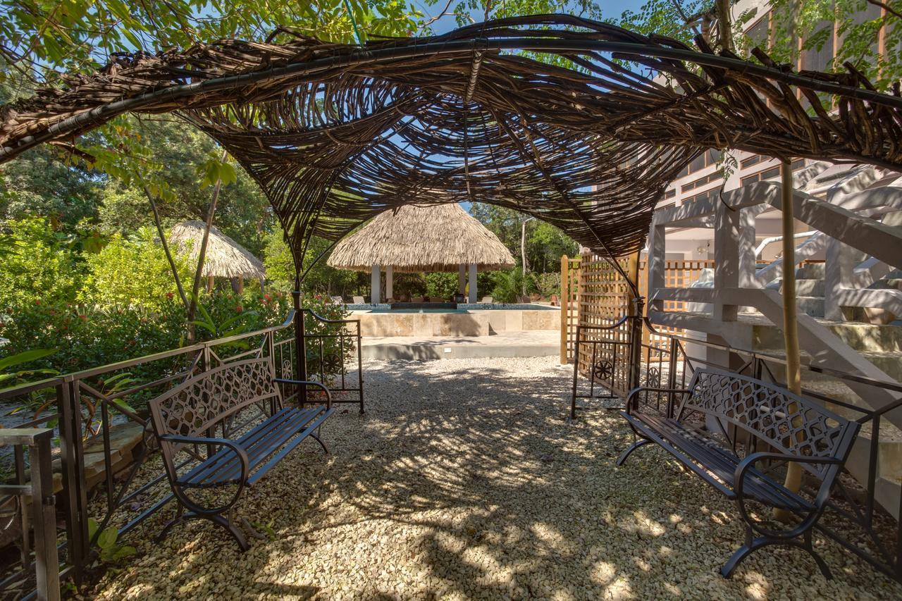 Bayshore Bijou Suites Maya Beach Εξωτερικό φωτογραφία